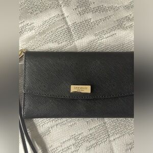 KATE SPADE NWOT LAUREL WAY IPHONE WRISTLET